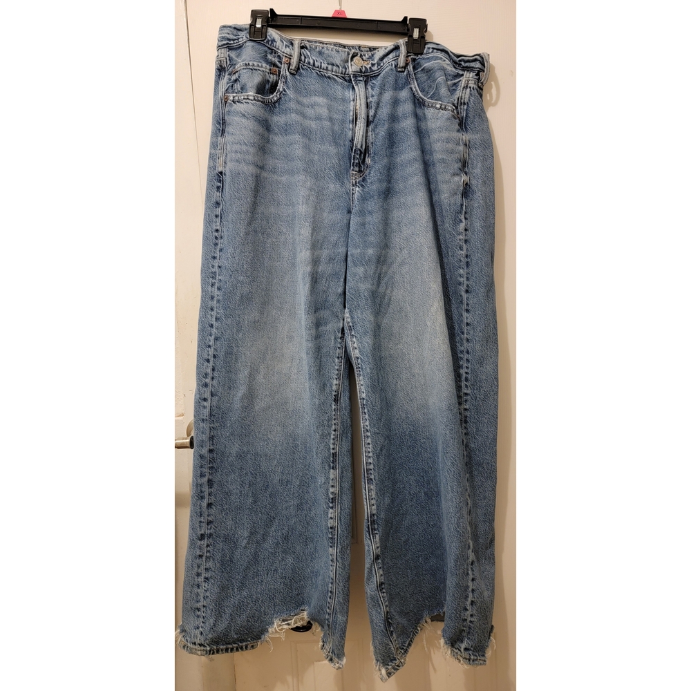 Women's American Eagle Wide-Leg Blue Jeans